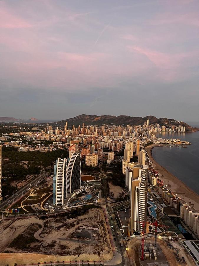 Sky Intempo Resort & Spa Benidorm Apartment Eksteriør billede